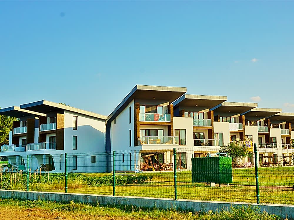 Armonipark Evleri Çatısan