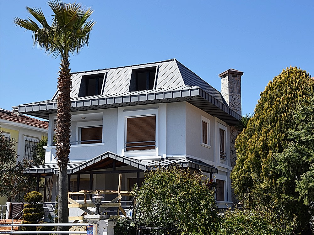 Sn Çavuşoğlu Evi Çatısan