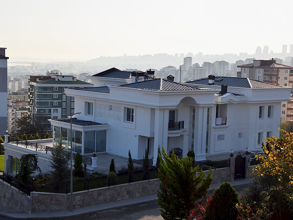 Sn S Yeşilyurt Evi Çatısan