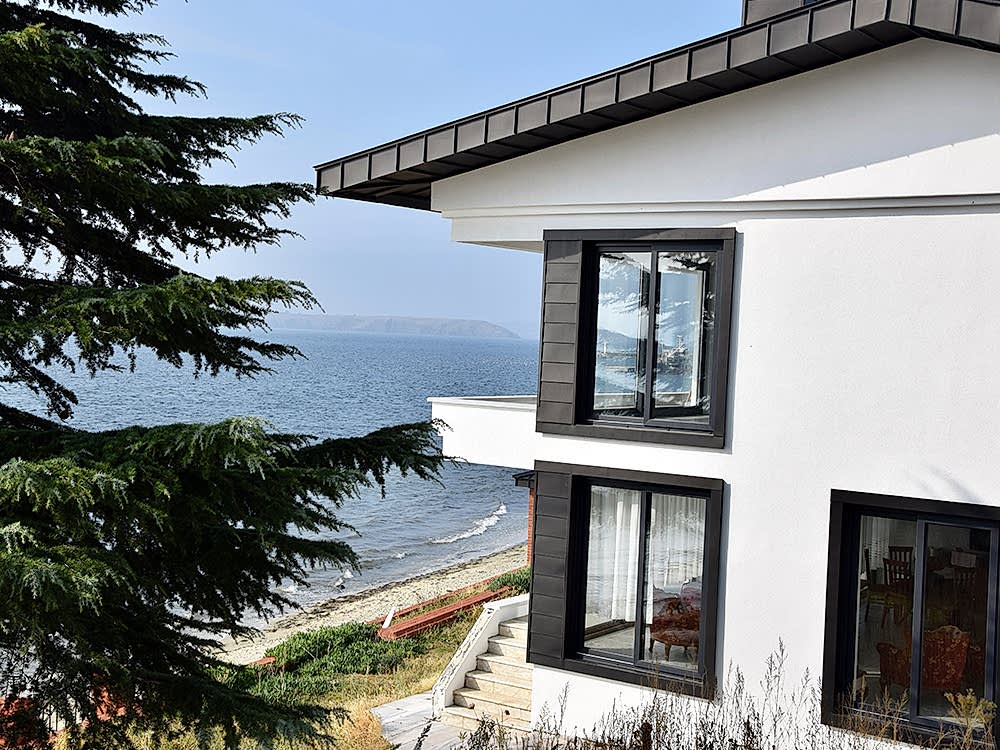 Sn Yalçın Evi Çatısan