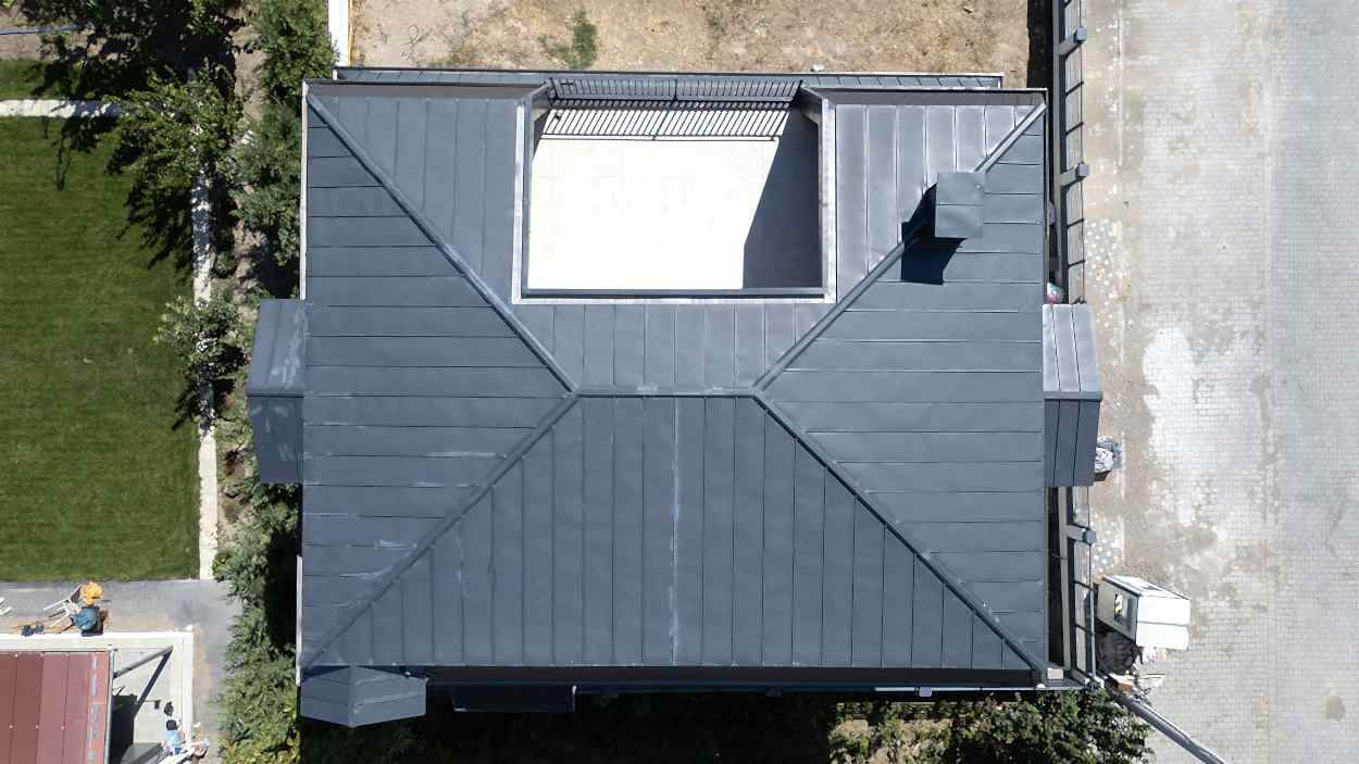 Sn Yağcı Evi Çatısan
