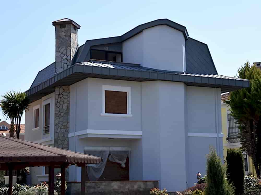 Sn Çavuşoğlu Evi Çatısan