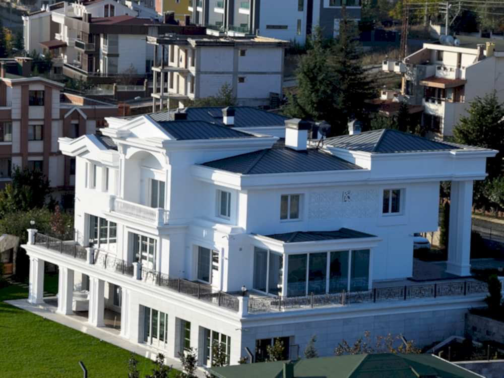 Sn S Yeşilyurt Evi Çatısan