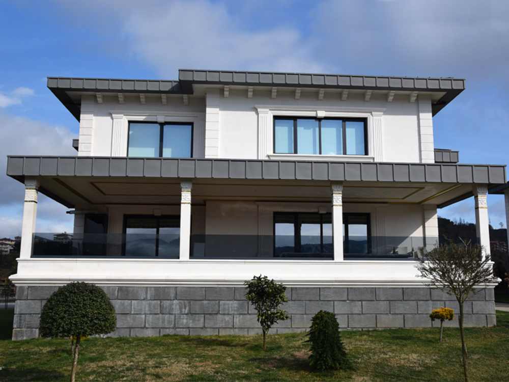 Yedigarzade Konakları Çatısan