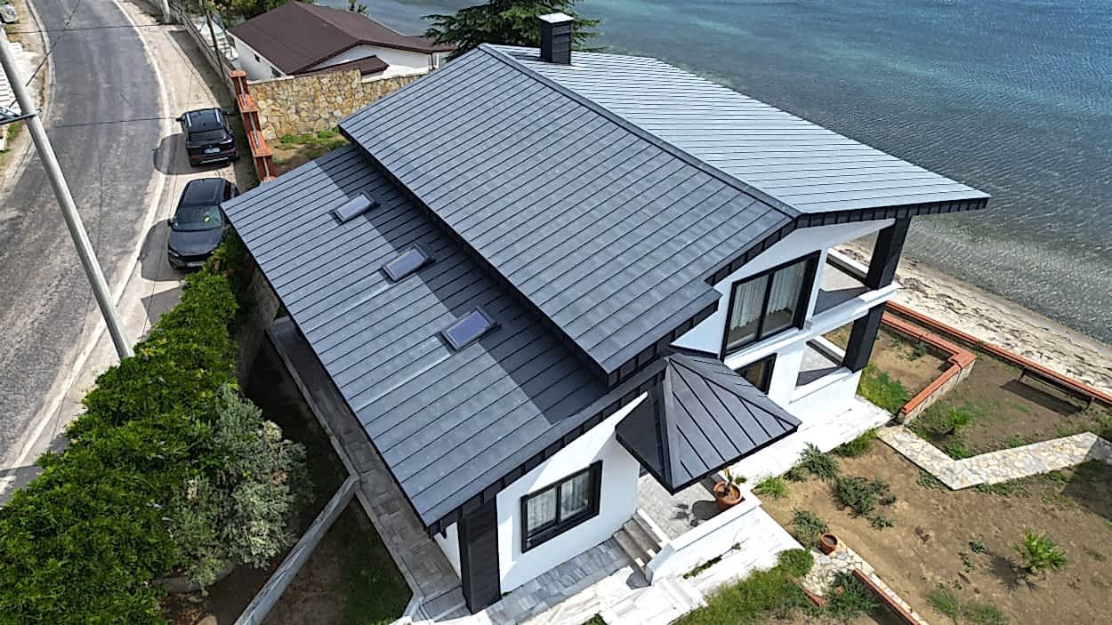 Sn Yalçın Evi Çatısan