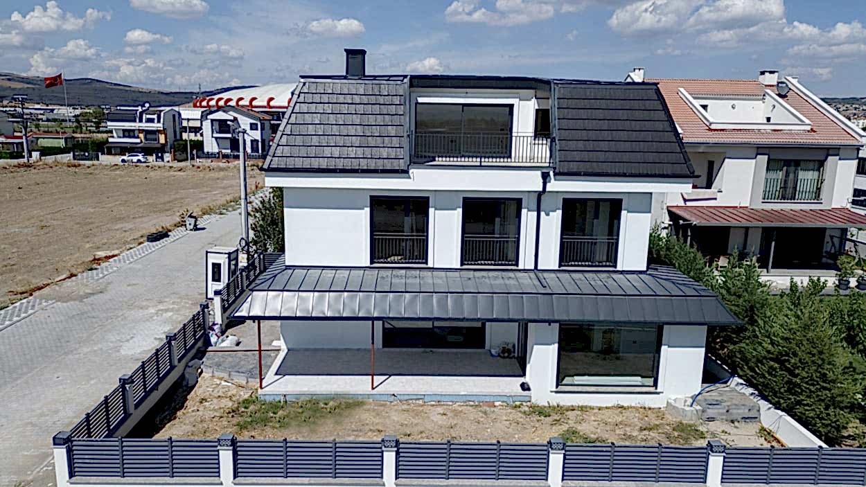 Sn Yağcı Evi Çatısan